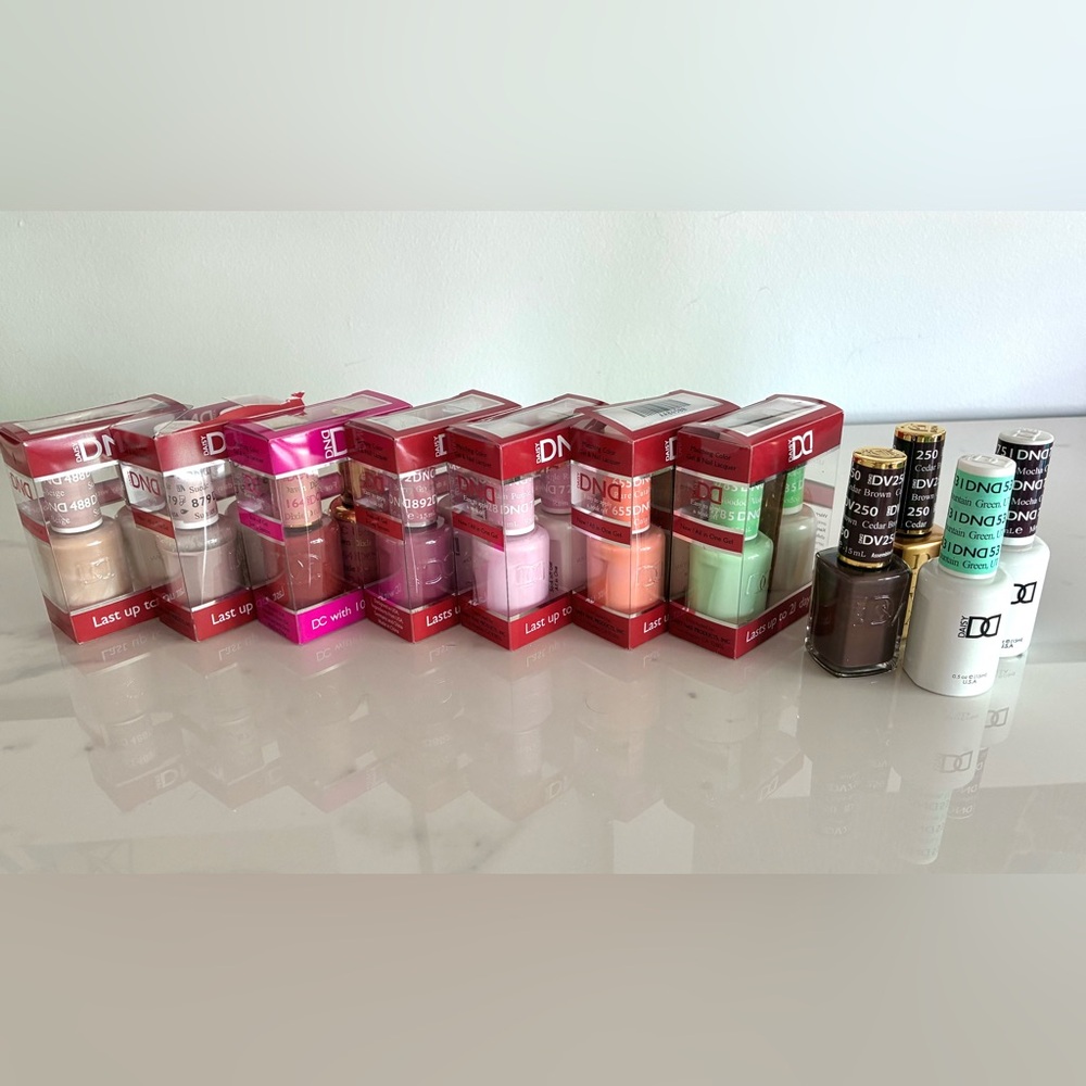 DND Gel Nail Polish Lot of 18 $116